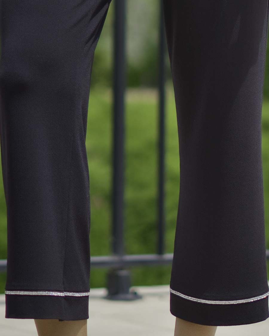 PANTALON LARGO 3/4 PUNTO LISO BAJO CON ADORNO