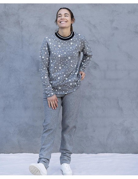 CHANDAL DE TEJIDO GRUESO DE FELPA ESTAMPADA