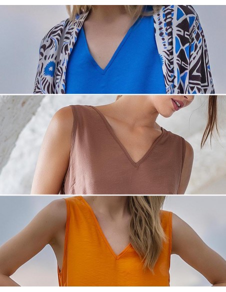 CAMISETA CUELLO PICO TIRANTES ANCHOS COLORES LISOS CAMISETA CUELLO PICO TIRANTES ANCHOS COLORES LISOS