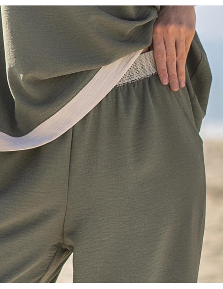 PANTALON DE TEJIDO DE PLANA LARGO 3/4 GOMA FANTASÍA PANTALON DE TEJIDO DE PLANA LARGO 3/4 GOMA FANTASÍA