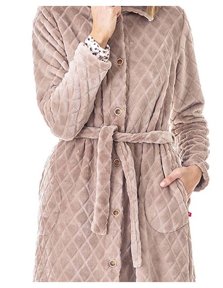 BATA DE PELO ATERCIOPELADO LARGO 1 BATA DE PELO ATERCIOPELADO LARGO 1