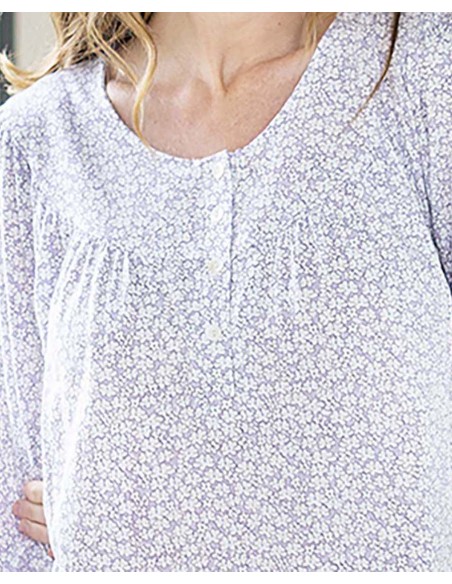 CAMISÓN ESTAMPADO CON PECHERO Y TAPETA CON BOTONES CAMISÓN ESTAMPADO CON PECHERO Y TAPETA CON BOTONES