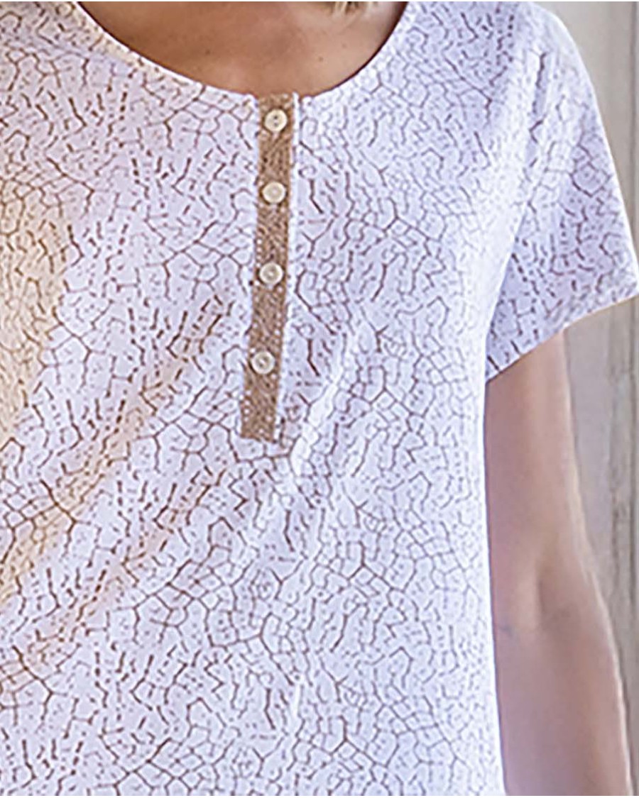 CAMISÓN ESTAMPADO CON TAPETA Y DETALLES  CONTRASTE
