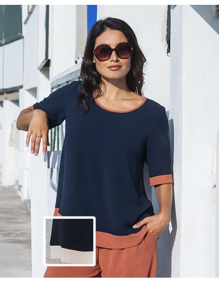 CAMISETA CON MANGASCON RIBETE A CONTRASTE